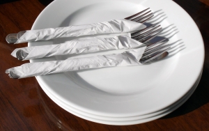 1357304_empty_plate_with_forks_and_knifes.jpg