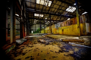 1393154_hdr_warehouse.jpg