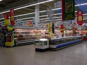 272886_empty_supermarket_1.jpg