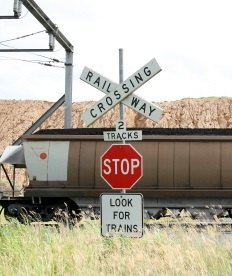Railroad_Crossing.jpg
