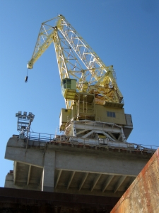 a-crane-of-the-shipyard-1413431-m.jpg