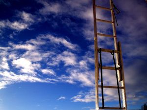 ladder-et-sky-479619-m.jpg