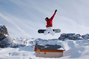 snowboard-jump-1149772-m.jpg